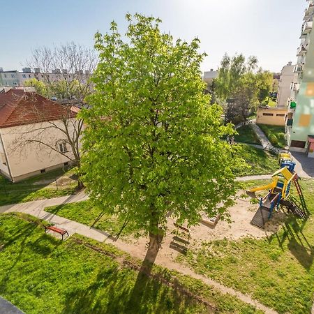 Mieszkanie Przy Kasztanie Blisko Plazy I Centrum Apartment Gdansk Bagian luar foto